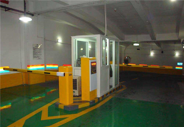 停車場智能化遇新挑戰(zhàn)，《中國公路網(wǎng)》提出：關(guān)注智能停車場市場